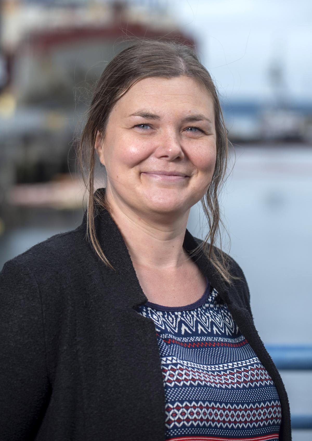 a headshot of nicola graham